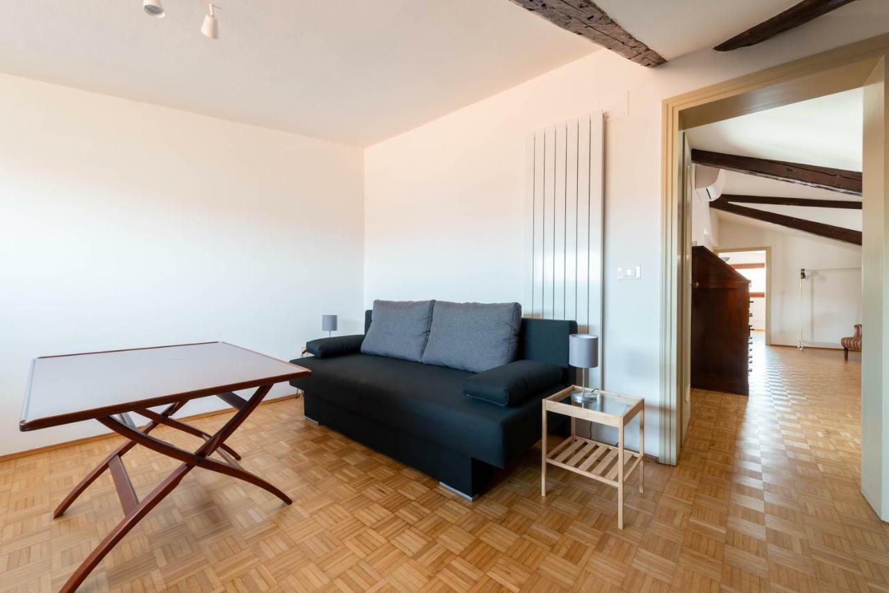 San Basilio Flat Appartement Venise